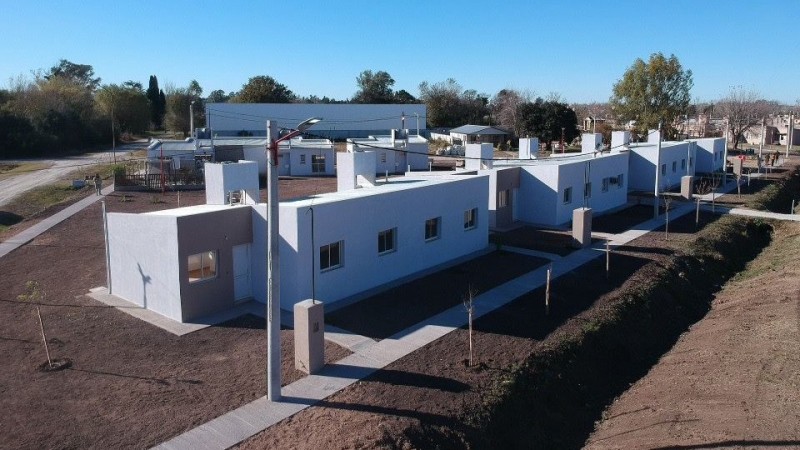 Más viviendas y créditos para construcción en las provincias de Mendoza y Santa Fe